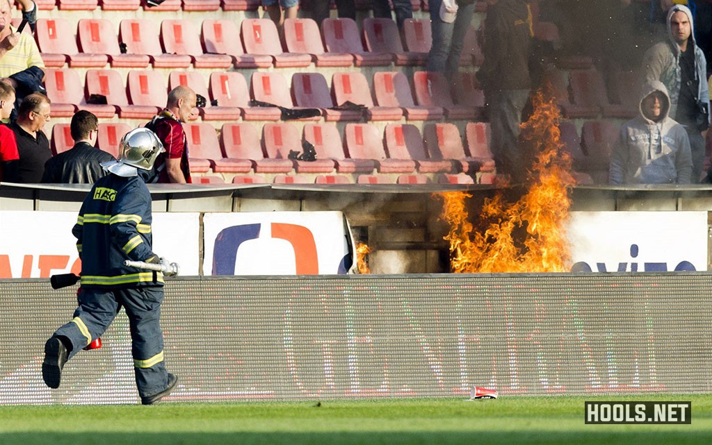 Hot derby: Sparta Prague vs. Slavia Prague 25.09.2016 - Riot With Style -  The best page about hooligans and ultras!