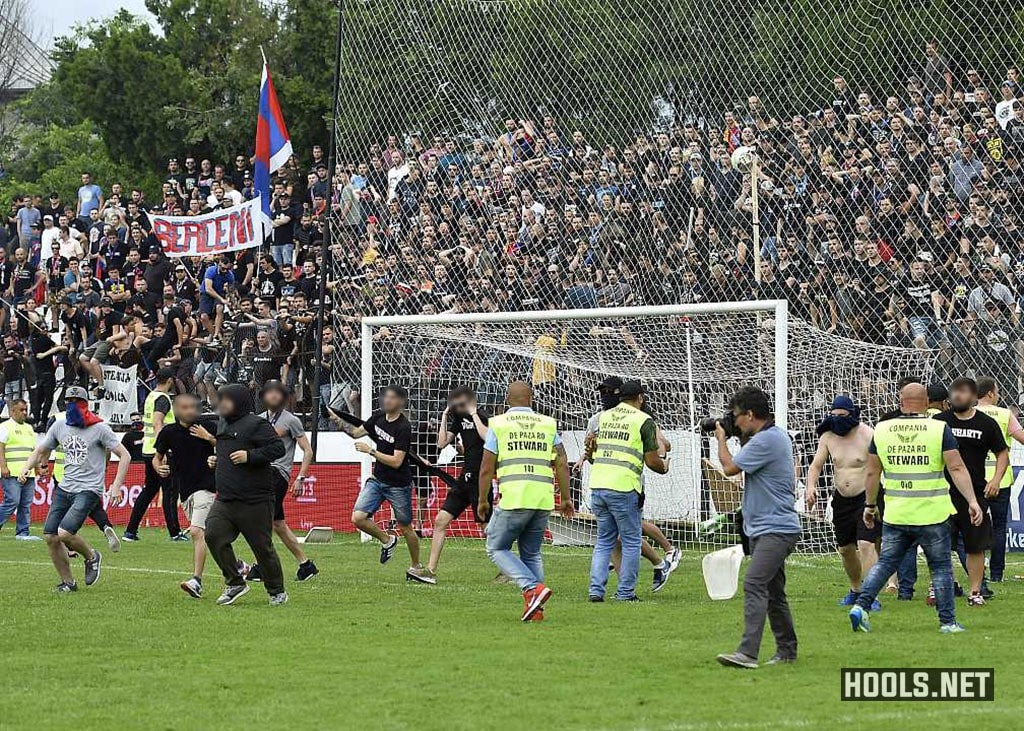 Bucharest city tales: FC Copenhagen vs Steaua Bucharest, one Danish girl  among 50,000 roaring Steaua fans