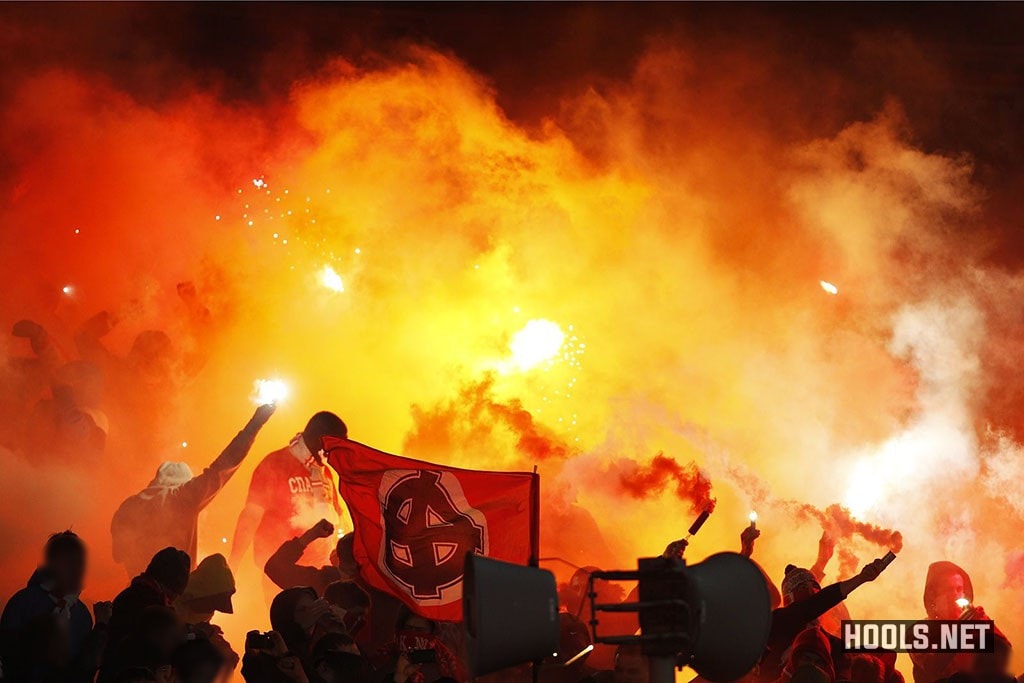 3,259 Spartak Moscow Fans Stock Photos, High-Res Pictures, and