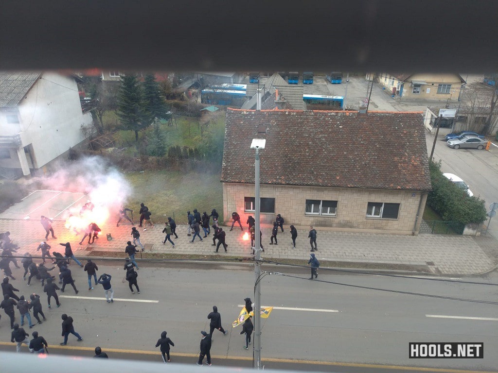 Hajduk Split training watched by 3,000 rowdy fans with flares and