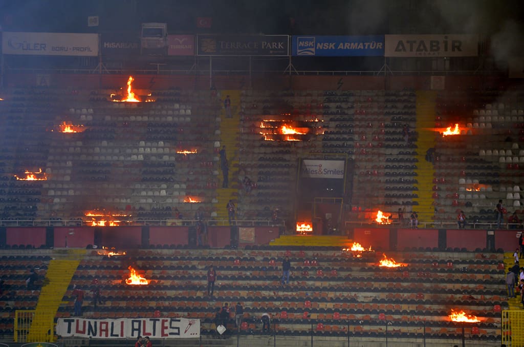 Eskisehirspor fans set fire to their own stadium after relegation