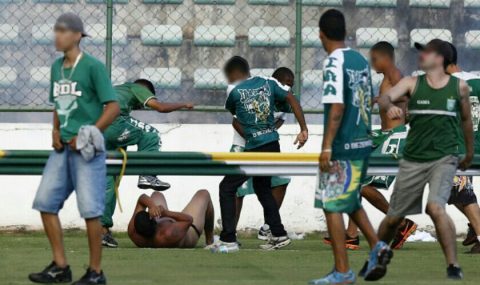 Gama and Brasiliense fans fight on pitch during match