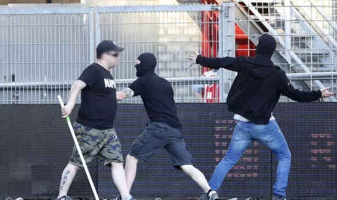 Eredivisie play-off between MVV and Roda delayed by fan trouble