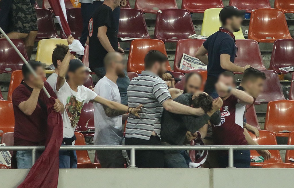 Fight breaks out in stands at CSA Steaua vs Academia Rapid match