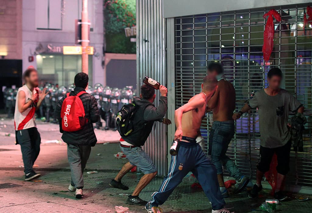 River Plate fans clash with police after Copa Libertadores win