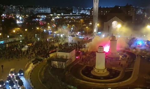 PSG and Galatasaray fans clash before Champions League match