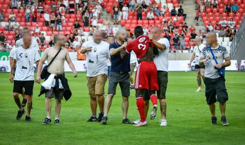 Debrecen fans force players to remove shirts following relegation