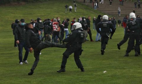 Cologne fans confront police near their stadium