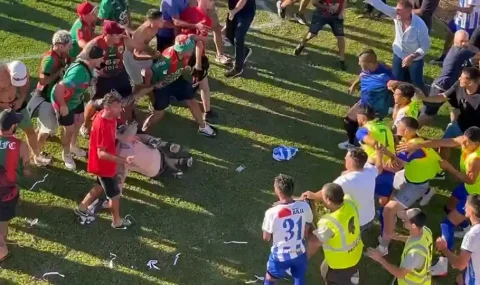 Uruguay: Rampla Juniors fans attack rival players after second division game