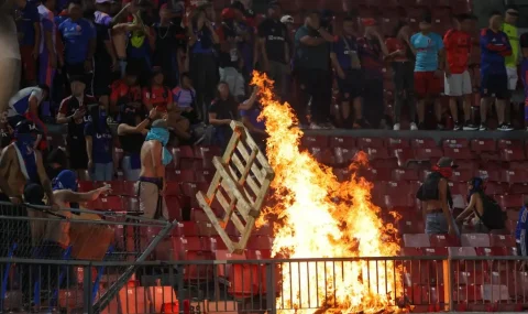 Protesting Universidad de Chile fans set fire to seats during top-flight match