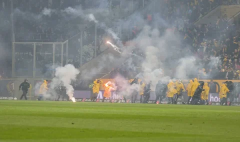 Dynamo Dresden and Hertha fans clash during match